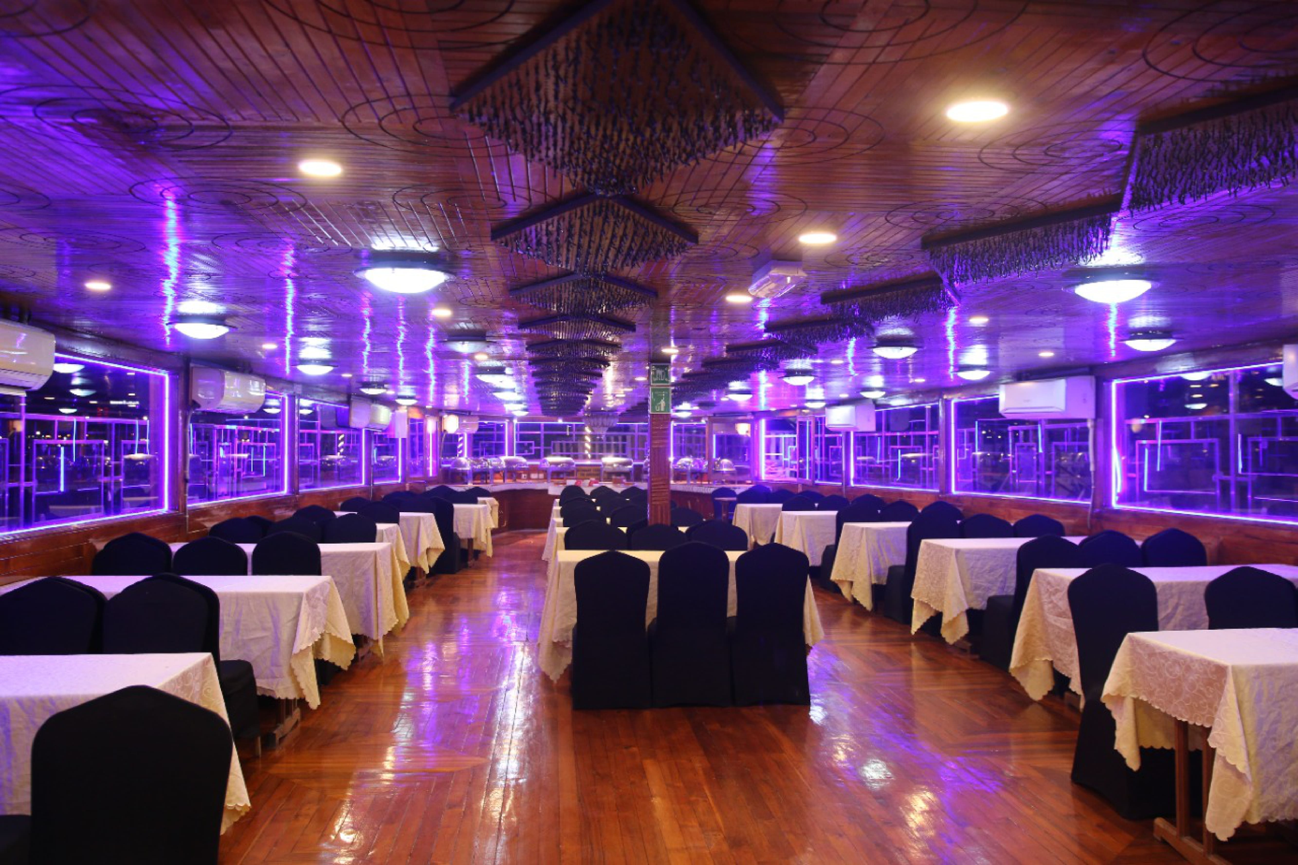 Dhow Cruise Dinner In Dubai
